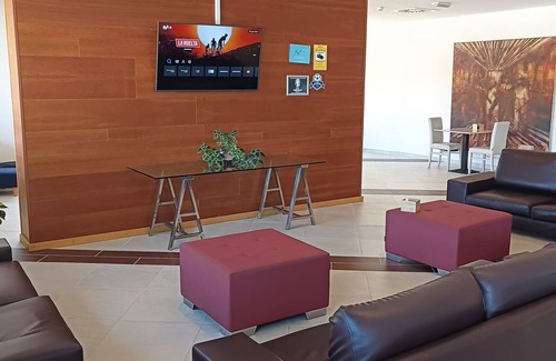 La Linea de la Concepcion Hotel | Relax at Ohtels Campo De Gibraltar with Pool & Spa Access