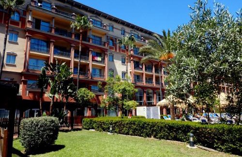 Islantilla Hotel | Relax at Ohtels Islantilla: 4-Star Oceanfront Retreat