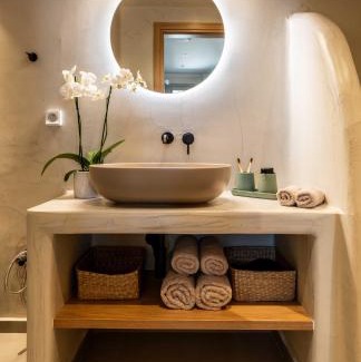 Oia Apartment | Oia Lia