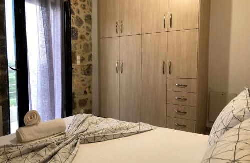 Kalo Chorio House | Idyllic Oikia Stone House in Kalo Chorio - Guest Rated 9.8