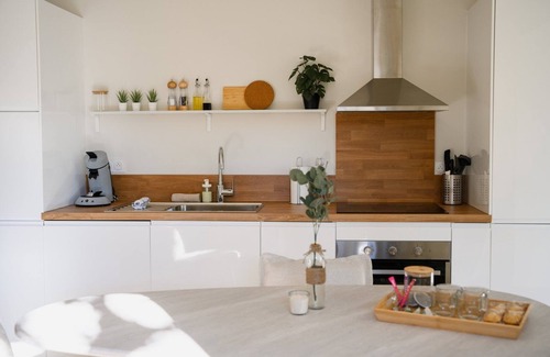 Castres House | OIQIA Clarisse Ivoire