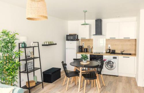 Villenauxe-la-Grande Apartment | Discover L'Aube: Cosy Stay with Independent Arrival