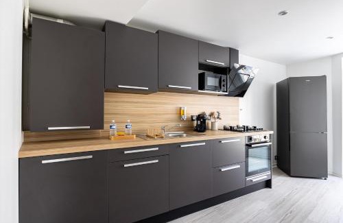Annonay Apartment | Exceptional L’Hivernal in Centre-Ville with Child-Friendly Amenities