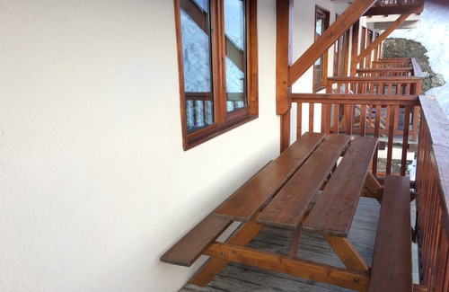 Oz Apartment | Cozy T4 Retreat at Oz-en-Oisans with Scenic Lake Views