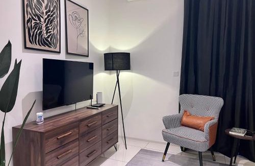Ulu Kinta Apartment | Relaxing Retreat at Ojies Onsen for 3 Guests