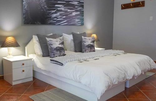 Erongo Cabin | Relax at Okajo Safari Lodge with Oceanfront Pool Access