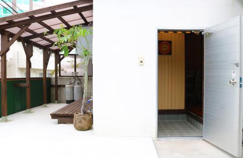 Okinawa Apartment | Experience Okinawa Naha JinJin - Traditional Stay Awaits