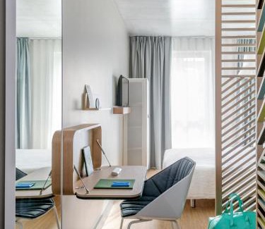 L'Arenas Hotel | Pet-Friendly OKKO Hotels Nice Aéroport with Great Amenities