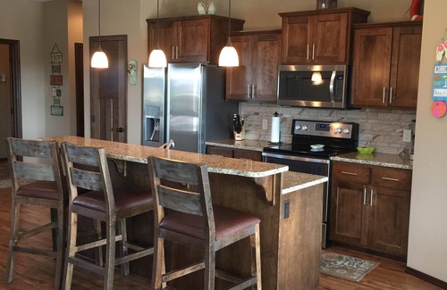 Arnolds Park Cabin | Family-Friendly Okoboji Cabin with Waterpark Passes Included