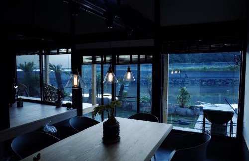Goto House | Okune: Guest Rated 9.8 with Oceanfront Views & Breakfast