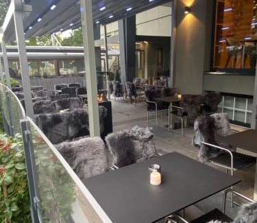 Rahlstedt Hotel | Budget-Friendly OLÉ Hotel with Family-Focused Amenities