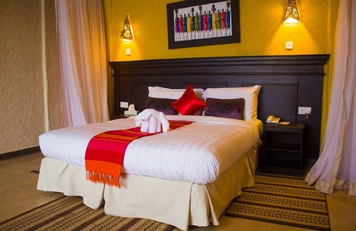 Nguluni Hotel | Inviting Ol Donyo Sabuk Resort with Pool & Family Amenities