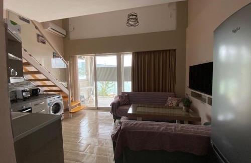 Vlicho Apartment | Kid-Friendly Ola Kala Apartments: Guest Rated 9/10!