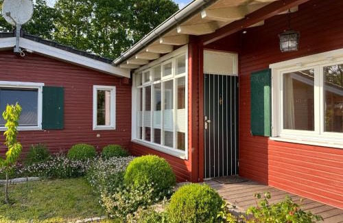Bunsdorf House | Experience Ola Maika i: Family-Friendly Lake Retreat