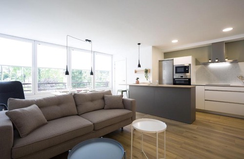 Hondarribia Apartment | Discover OLABIDE 2: Family-Friendly Retreat with Pool