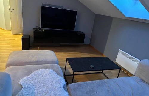 Grunerlokka Apartment | Old and charming penthouse π§Έπ·