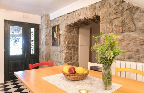 Viskovo House | Discover Kvarner Gulf's Unique Blend of Old and New
