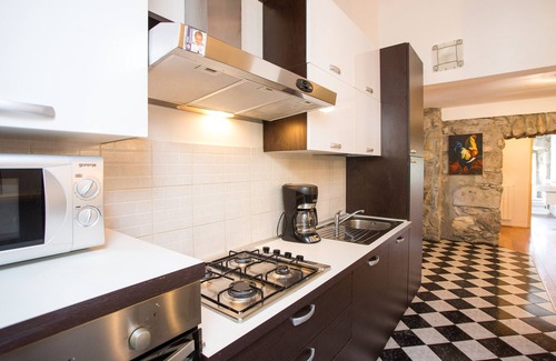 Viskovo House | Discover Kvarner Gulf's Unique Blend of Old and New