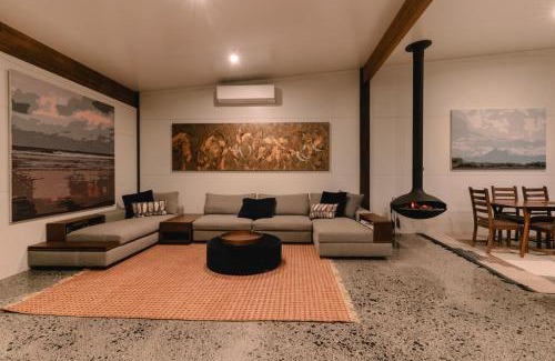 Myocum House | Old Bales Couples Getaway
