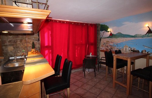 Zwingenberg House | Old Barn Cottage - Dolce Vita on the mountain road