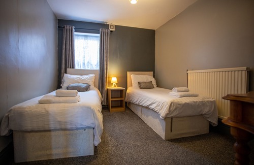 Bedlington Apartment | Explore Old Barrington Arms Apartment 3 - Pet Friendly Stay