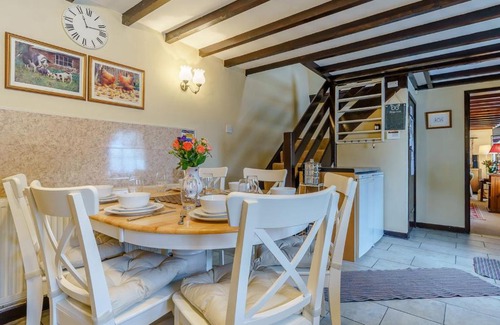 Melkridge House | Ideal Getaway at Old Brewery Cottage - 4 Star Rating!