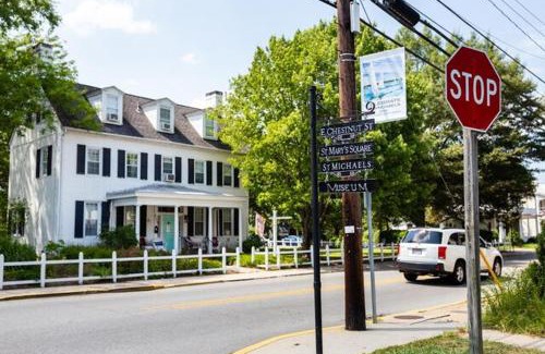 St. Michaels Hotel | Historic Old Brick Inn with On-Site Restaurant & High Ratings