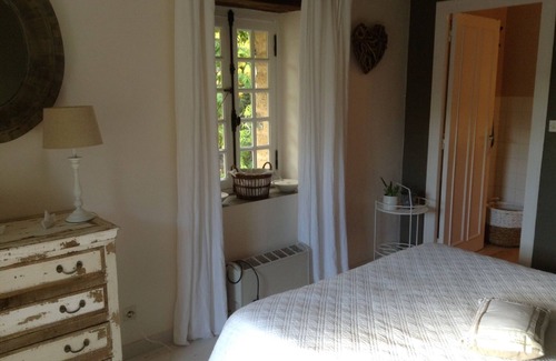 Bellevigne-en-Layon Other | Enchanting Old Castle with Pool in Private Park Retreat