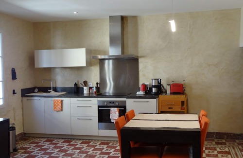 Arles City Centre House | Exceptional Old Center House with Terraces and Pool Access