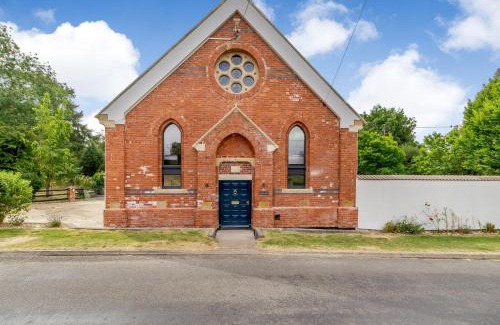 Glentham House | Relax and Unwind at the Old Chapel with Pet-Friendly Amenities