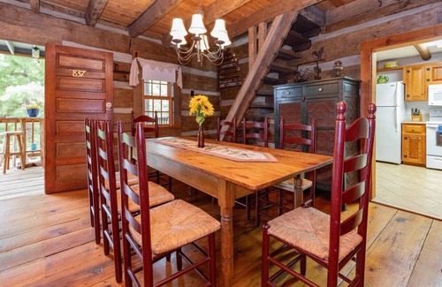 Lake Junaluska Cabin | Cozy Old Chestnut Cabin at Lake Junaluska with Pool