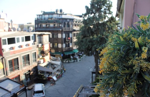 Sultanahmet Apartment | Discover Old City Homes: Child-Friendly & Guest Rated 10/10