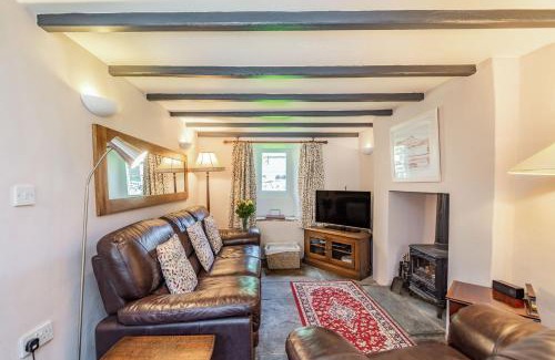 Bainbridge House | Welcoming Old Dame School: Family-Friendly & 4-Star Comfort