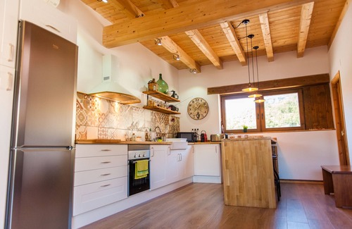Conca de Dalt House | Historic 19th Century Detached House with Spa & Breakfast