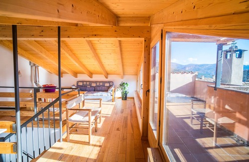 Conca de Dalt House | Historic 19th Century Detached House with Spa & Breakfast