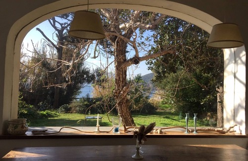 Procida Villa | Ideal Family Retreat with Private Sea Access and Pool