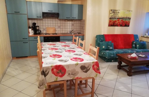 Fraize Other | Charming Old Farm Cottage Rentals with Pool & Restaurant