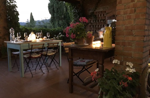 Larciano Apartment | Old Farm in Tuscany: Family-Friendly with Pool & Ocean Views