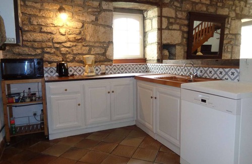 Plobannalec-Lesconil House | Charming Old Farmhouse with Garden Near the Sea
