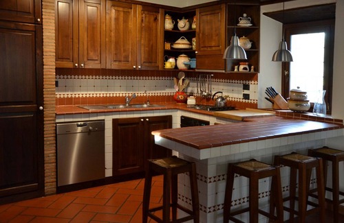 Santomato House | Charming Old Farmhouse in Tuscany with Pool & Spa