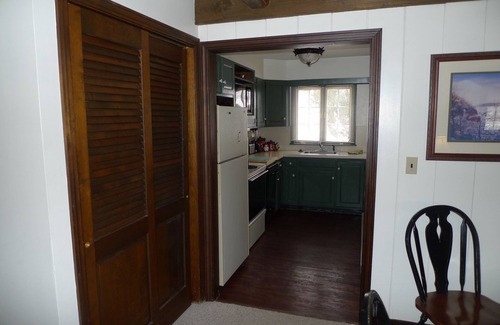 Intervale Bed & Breakfast | Discover Old Field House: Family-Friendly Retreat with Pool