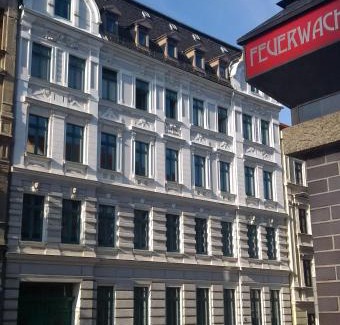 Goerlitz Apartment | Guest Rated 10/10 at Old Firestation Görlitz Hotel