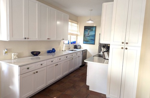 Indian Shores Cottage | Indian Shores Beach Cottage: A Perfect Thanksgiving Retreat