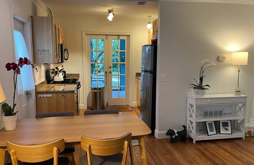 Laurel Park House | Quaint Old Florida Bungalow with Ocean View in Sarasota