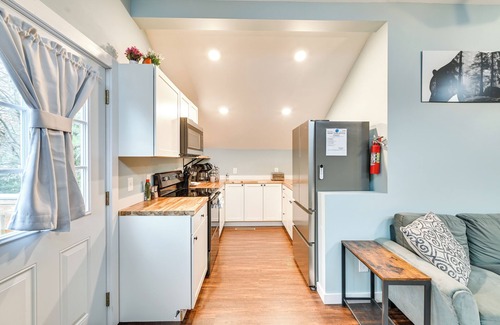 Old Forge Apartment | Old Forge Studio: Perfect Getaway Near Lakes and Trails
