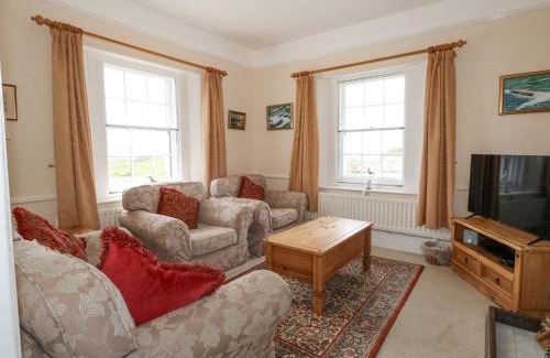 Southwell House | Experience Old Higher Lighthouse Stopes Cottage for Families