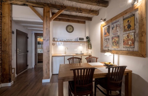 Poznan City Center Apartment | Discover Old House Apartments in Poznań - Rated 9.8/10