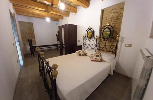 Castelleone di Suasa House | Cozy Retreat in Village Center, Steps from the Sea