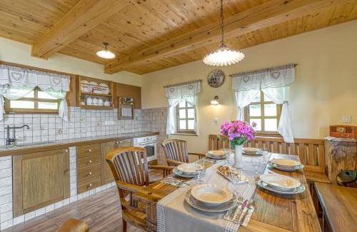 Brezice Apartment | Old House Knezovo With Lovely View - Happy Rentals