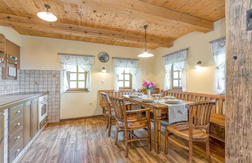 Brezice Apartment | Old House Knezovo With Lovely View - Happy Rentals